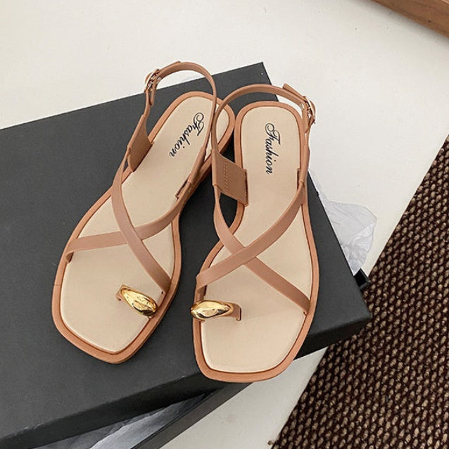 Sandalo flat donna Aurea MyLumerya – dettagli metallici dorati stile mediterraneo