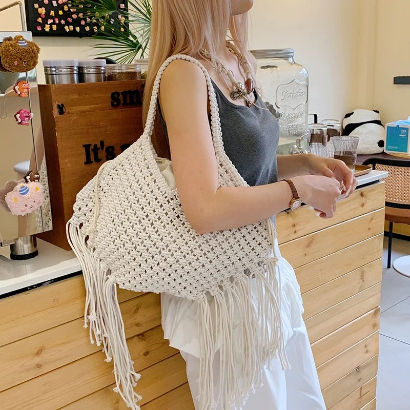 Borsa donna Calypso MyLumerya – intrecciata a mano con frange bohémien